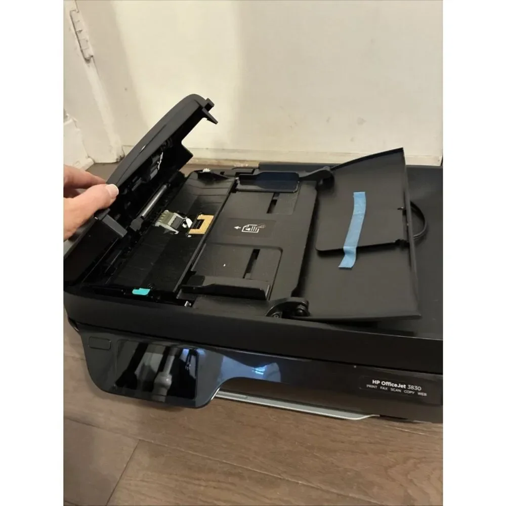 HP OfficeJet 3830 All-in-One Wireless Printer (K7V40A)